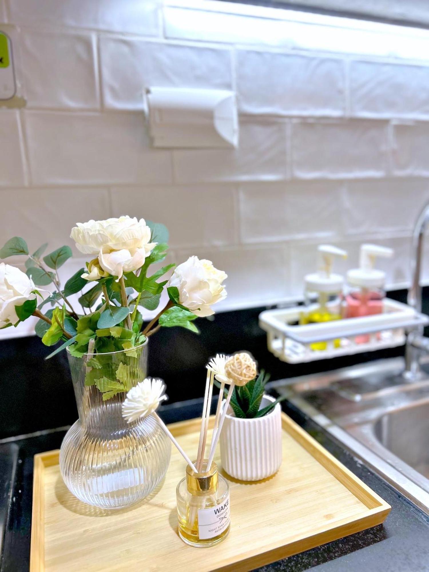 Cozypura Staycation Near Moa, Airport , With Free Fast Wifi, Netflix And Pay Parking Pasay Kültér fotó