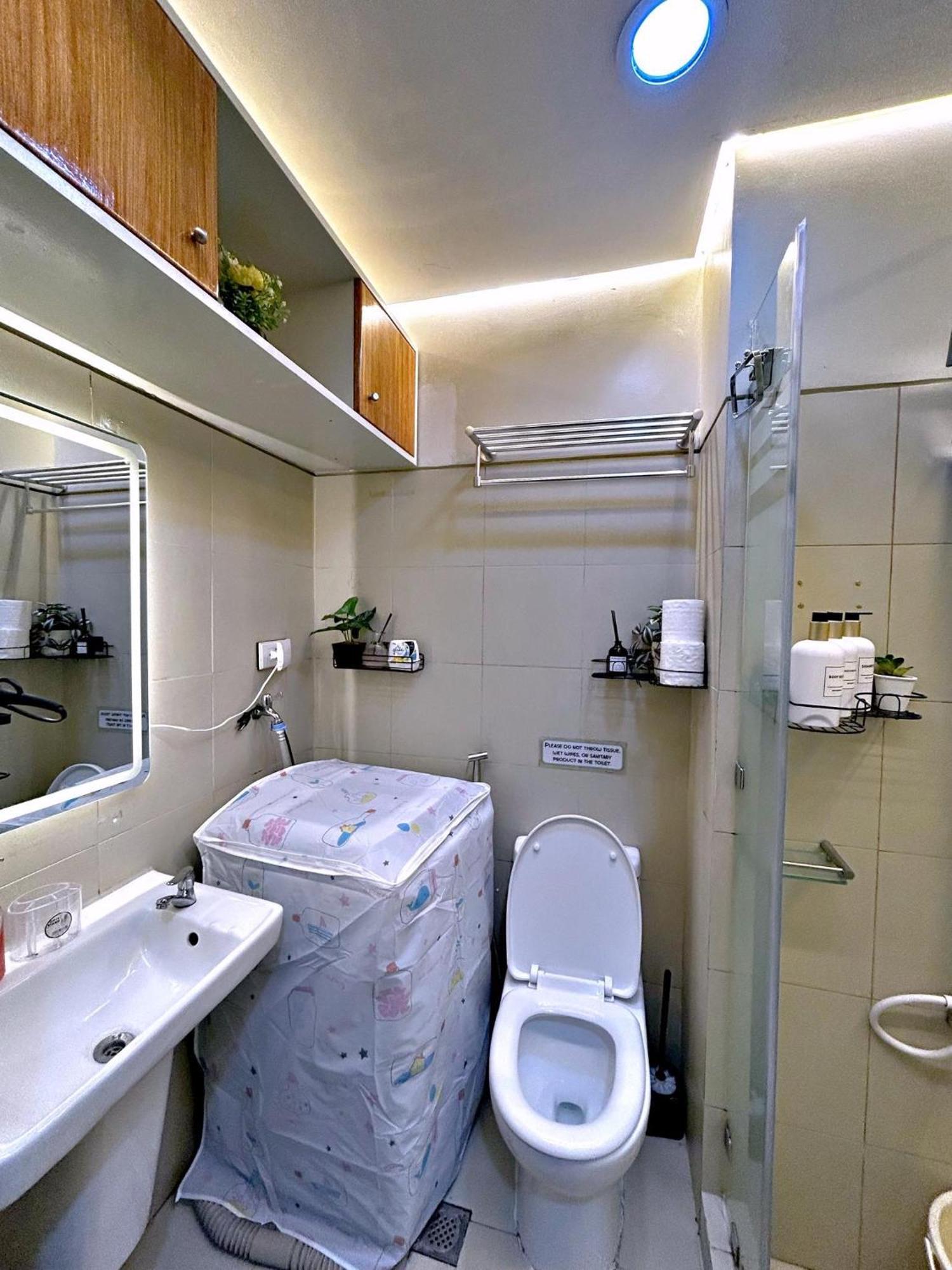 Cozypura Staycation Near Moa, Airport , With Free Fast Wifi, Netflix And Pay Parking Pasay Kültér fotó